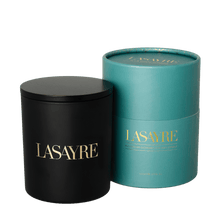 Load image into Gallery viewer, Ivy &amp; White Jasmine Extra Large Candle - LASAYRE
